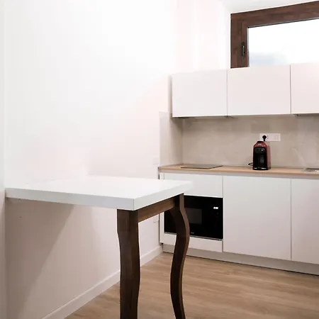 5 Min Piazza Yenne - Luxury Lägenhet *